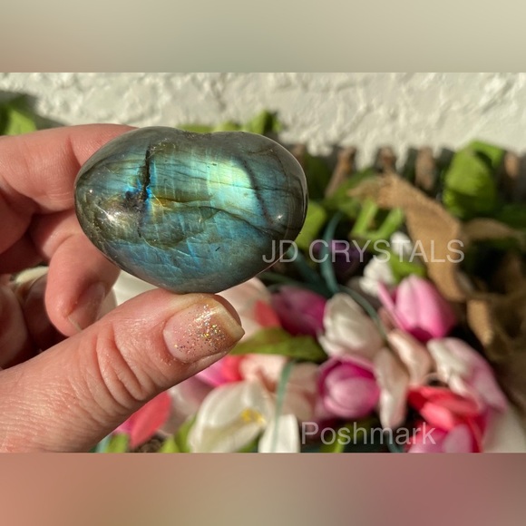 Labradorite Puff Heart - Picture 6 of 12